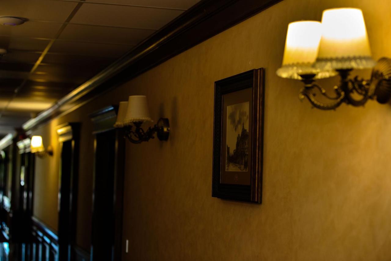 La Casa Cu Stuf Hotel Baldovinesti Buitenkant foto