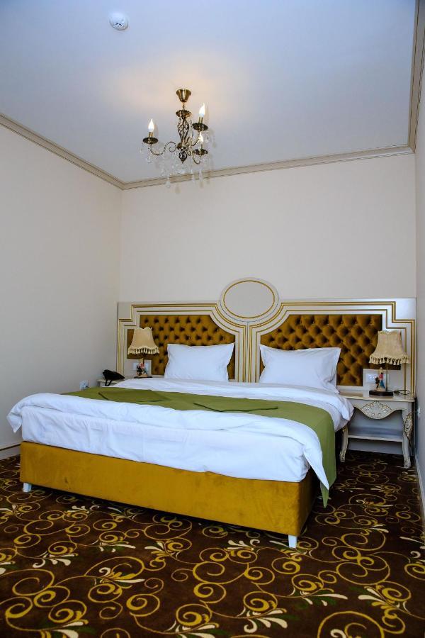 La Casa Cu Stuf Hotel Baldovinesti Buitenkant foto